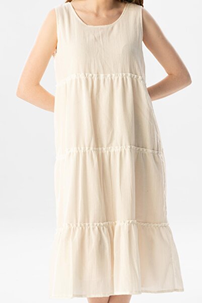 Eliş Şile Bezi Αμάνικο ύφασμα Şile Şule Midi Size Ruffle Λεπτομερές καλοκαιρινό φόρεμα κρεμ χρώμα