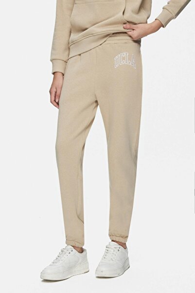 UCLA Γυναικεία φούτερ JULES σε σκούρο μπεζ χρώμα, άνετο κέντημα στο πόδι, επένδυση fleece Standard Fit