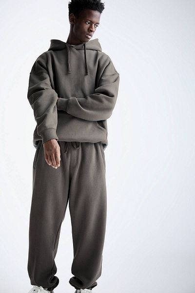Pull & Bear Jogger Pants and Sweatshirt Sweatpants Set
