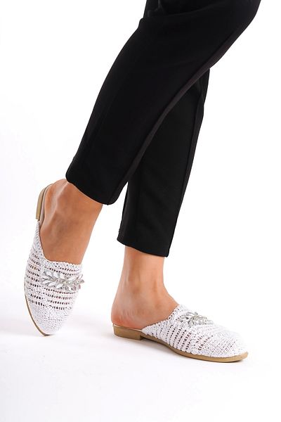 Moda Değirmeni Γυναικείες πέτρινες παντόφλες λευκές δαντέλες