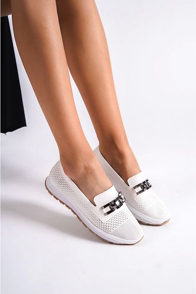 Moda Değirmeni Pantofi casual albi cu cataramă de damă