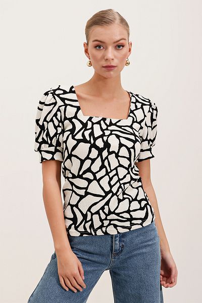 Bigdart 0409 Square Neck Knitted Blouse - H. White