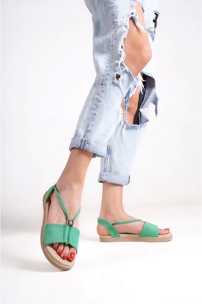 Moda Değirmeni Sandale de damă din piele intoarsa verde