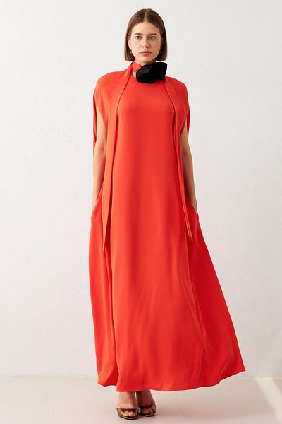 Setre Rochie midi cu croială relaxată cu trandafiri roșii