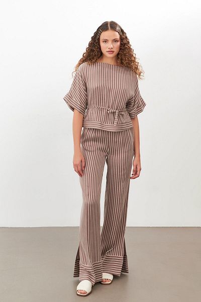 Setre Brown Tie Waist Detailed Blouse and Slit Detailed Loose Cut Striped Trousers Set