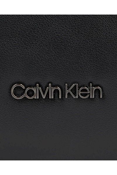Calvin Klein 2g Capacity Elevated Laptop and Briefcase