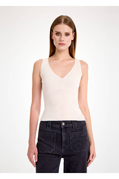 Knitss Светлобежевая кофта с V-образным вырезом из мериносовой шерсти