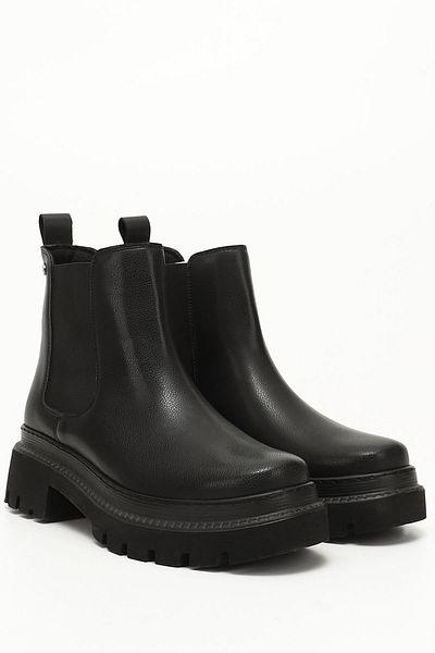 GÖNDERİ(R) Women/Girls Black Blunt Toe Thick Heeled Chelsea Boots