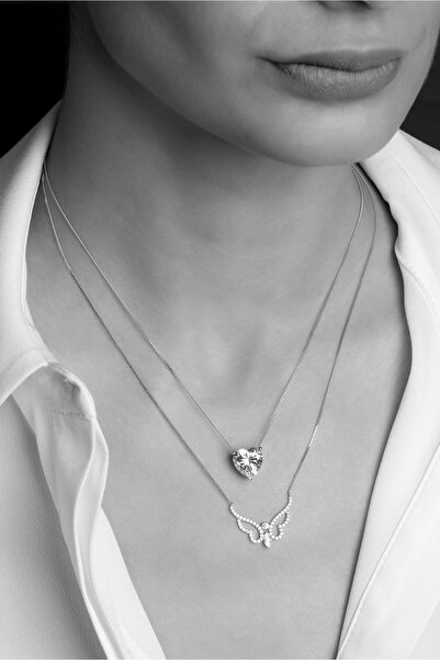 So CHIC... Beyaz Altın Sertifikalı Premium Created Taşlı Melek Kolye