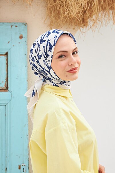 İpekhan إيفا وشاح بتصميم مُطبع كريمي كحلي 1132-04