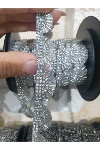 ESRA ŞELEM Silver Colored Stoned Decorative Strip - Iron-On Applique Clothing Accessory