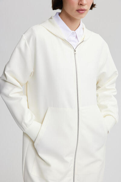 Touché Privé ZIPPERED THIN CREPE JACKET