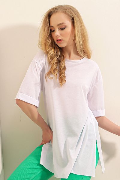 Bigdart 4123 Tričko Oversize s rozparkom – biele