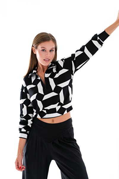 Signature Style 724502_Дамски суитшърт с висока яка и цип