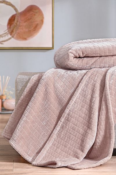Puffy Trinity Wellsoft Tv Blanket - Powder