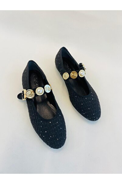 Eataly Shoes حذاء باليه مسطح من قماش التيويد باللون الأسود مع إبزيم ذهبي