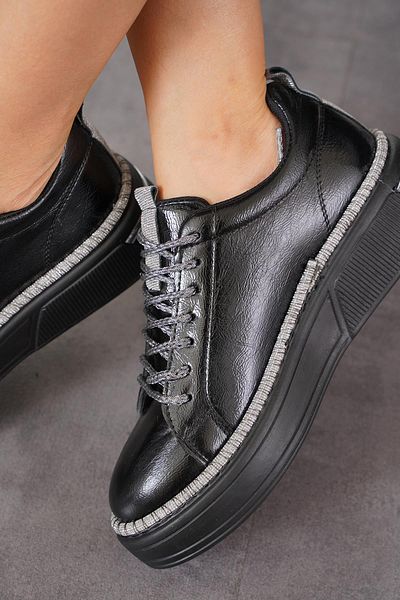 Moda Pie Black Patent Leather - Women's Sports Shoes with Pofre Sole and Glitter