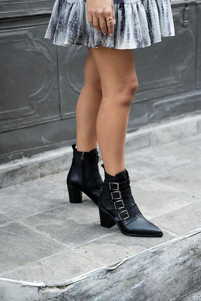 sovrana Belt Detailed Heeled Boots Black