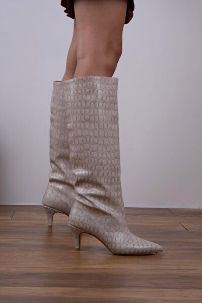 sovrana Μπεζ Croco μακριές μπότες με λεπτό τακούνι
