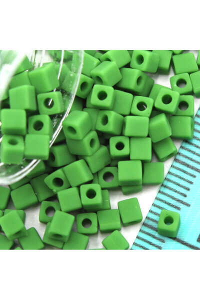 Miyuki Kvadratna perla 3 mm Br: 13