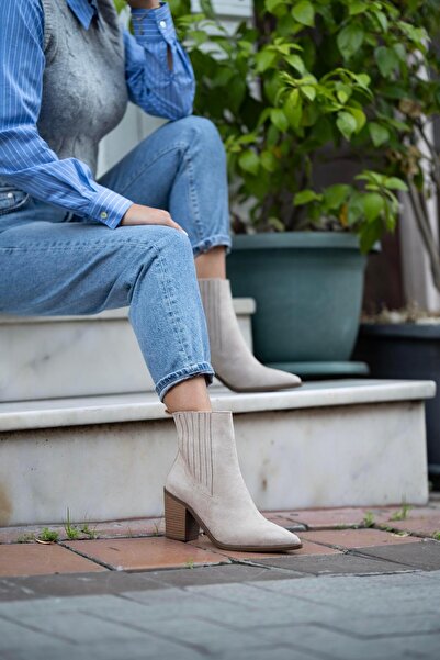 sovrana Rubber Detailed Heeled Boots Beige Suede