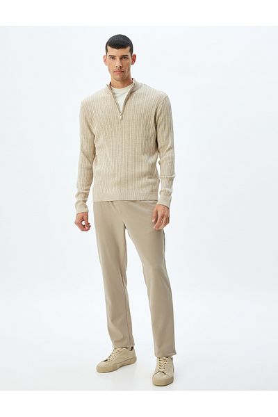 Koton Strickpullover mit Stehkragen und Reißverschluss – Wollmischung