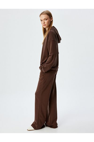 Koton Jogginghose mit hoher Taille und weitem Bein und Taschen – Taillendetail mit Schnürung