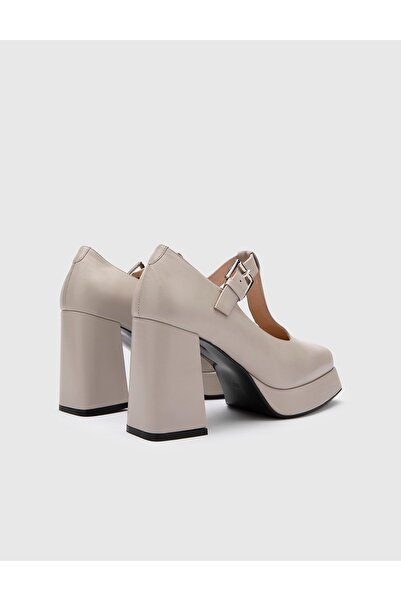 İLVİ Beny Hakiki Deri Kadın Bej Topuklu Ayakkabı
