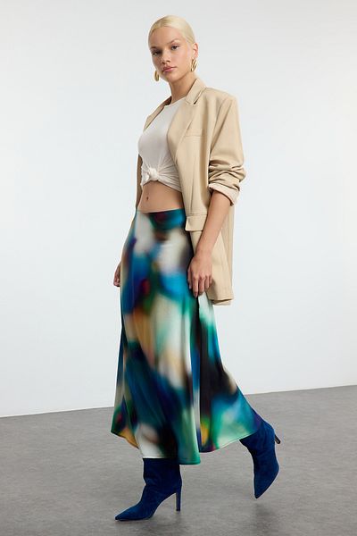 Trendyol Collection Viscose Fabric Midi Skirt - Multicolored and Patterned Twoss23Et00295