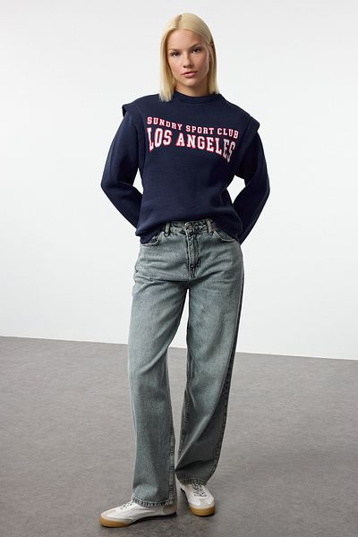Trendyol Collection Тъмносин суитшърт от полар с надпис - щампован лозунг, дебела вътрешна част Twoaw25Sw00248