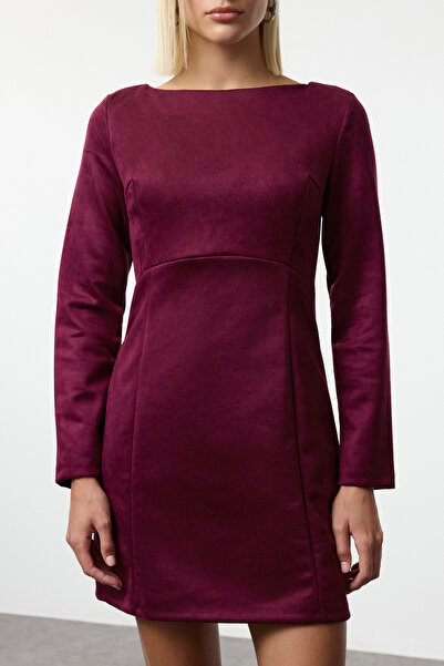 Trendyol Collection Μίνι φόρεμα μπορντό σε ίσιο κόψιμο - Twoaw25El00478