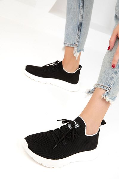 SOHO 19727 Model Black Women's Sneakers