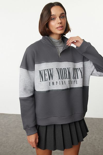 Trendyol Collection Fleece Anthracite Knitted Sweatshirt - Thick Inside, Printed TWOAW23SW00117