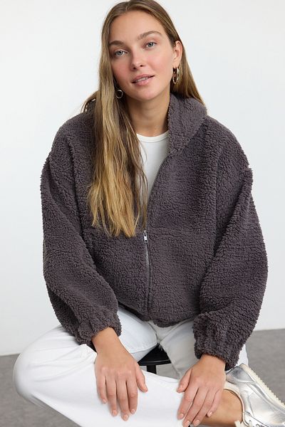 Trendyol Collection Silná pletená mikina – antracitová plyšová, s kapucí a zipem Twoaw25Sw00238