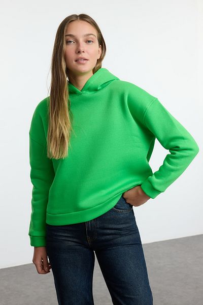 Trendyol Collection Zelená fleecová mikina s kapucí – Regular Fit Twoaw23sw00004