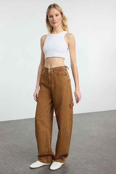 Trendyol Collection Carpenter-Skater-Jeans mit hoher Taille – Braun, lockerer Schnitt TWOAW24JE00308