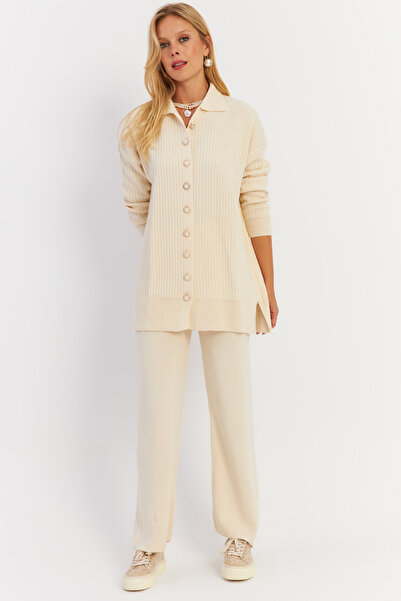 Cool & Sexy Ecru Women's Knitwear Cardigan and Bottom Set - Pearl Buttoned Nuv26