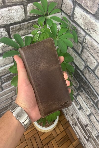 GUARD Antique Hand Portfolio with Brown Phone Port