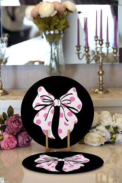 Realhomes 2-Piece Black Floor Pink Polka Dot Ribbon Design Digital Printed Round Placemat & Placemat