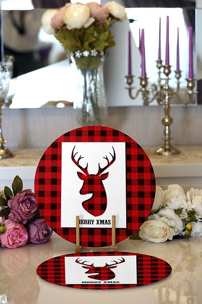 Realhomes 2-Piece Merry Xmas Plaid Design Digital Printed Decorative Round Charger & Placemat