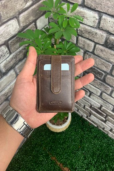 GUARD Brown Leather Vertical Crazy Card Holder