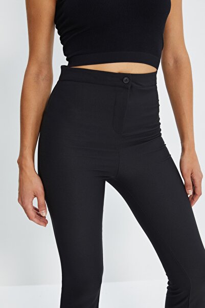 Trendyol Collection Černé kalhoty ze tkané látky Spanish Leg Flare Bootcut TWOAW20PL0576