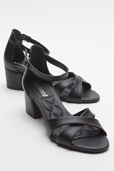 Ccway Γυναικεία πέδιλα με τακούνι Cross Strap ΜΑΥΡΟ ΔΕΡΜΑ