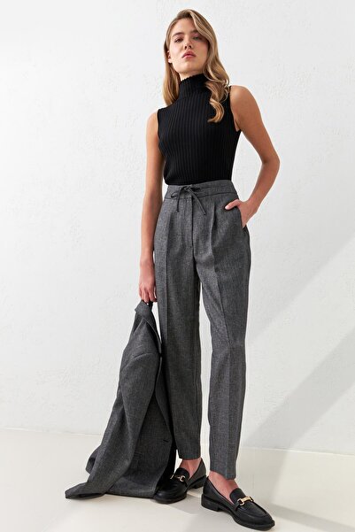 Setre Black Pocket Detailed Relaxed Cut Tie-Up Trousers