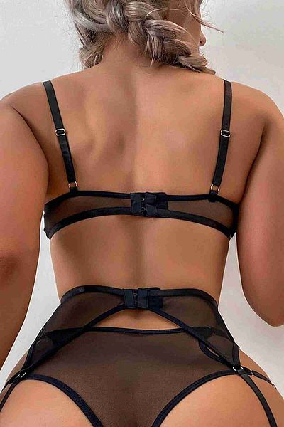 Merry See Black Bra and Lingerie Set with Garter
