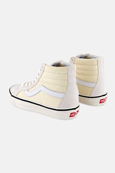 Vans Men Sk8-Hi 38 Lace Up Shoes, Beige