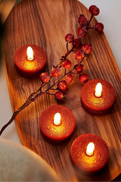 Tchibo 4 Pieces Wax Led Tea Lights, Red