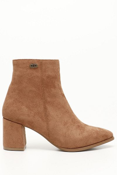 GÖNDERİ(R) Damen/Mädchen-Stiefel aus hellbraunem Wildleder mit Reißverschluss und spitzer Zehenpartie und dickem Absatz