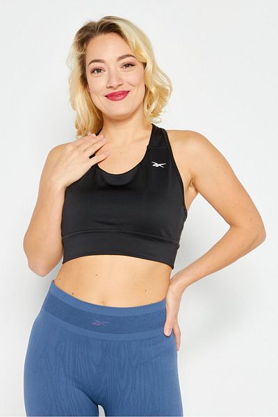 Reebok حمالة صدر رياضية بدون بطانة بشعار العلامة التجارية للنساء، باللون الأسود
