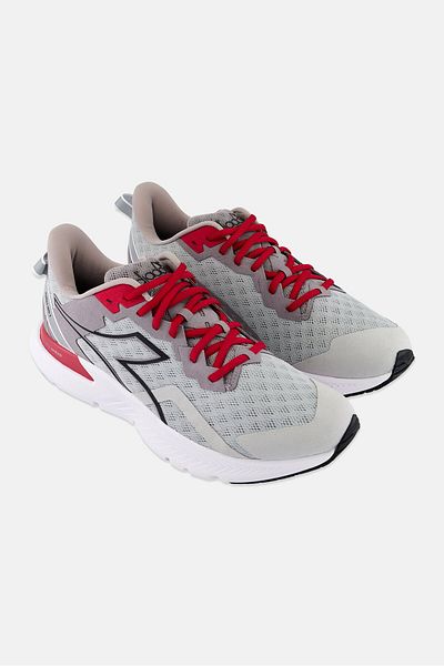Diadora حذاء تدريب برباط للرجال، لون رمادي